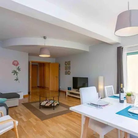 Admirable 1 Bedroom Marina View Apt. Albufeira Extérieur photo