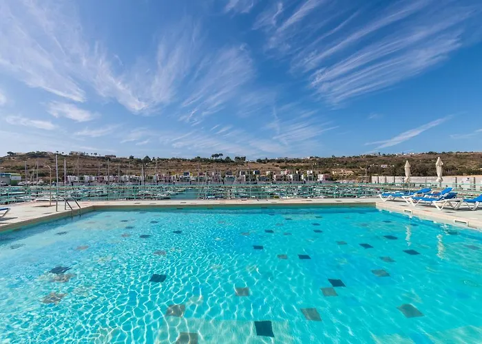 Admirable 1 Bedroom Marina View Apt. Albufeira