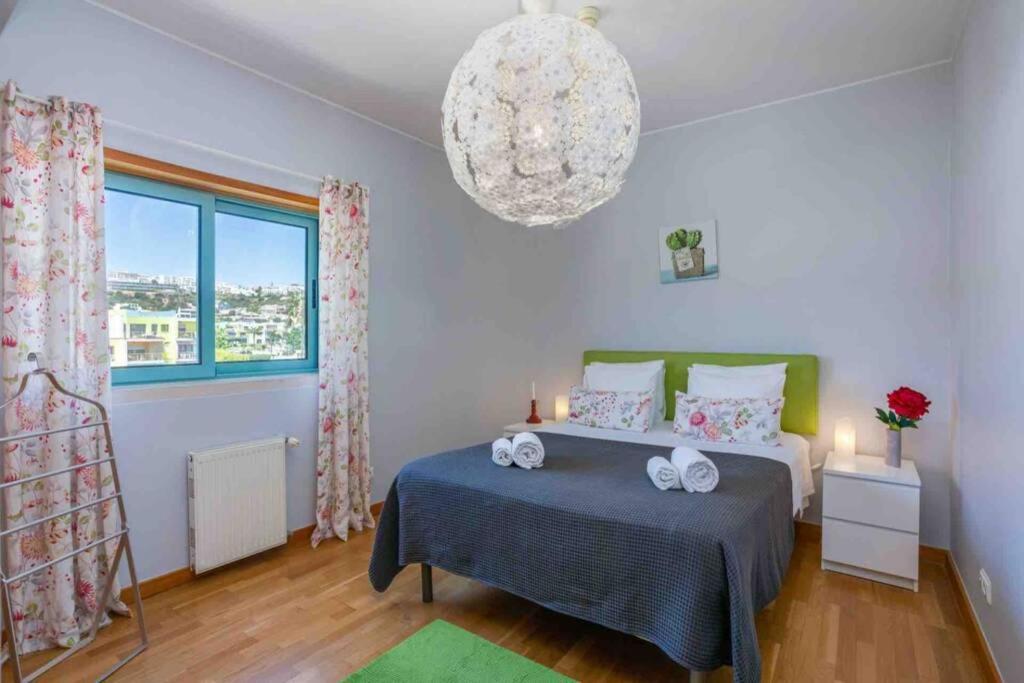 Admirable 1 Bedroom Marina View Apt. Albufeira